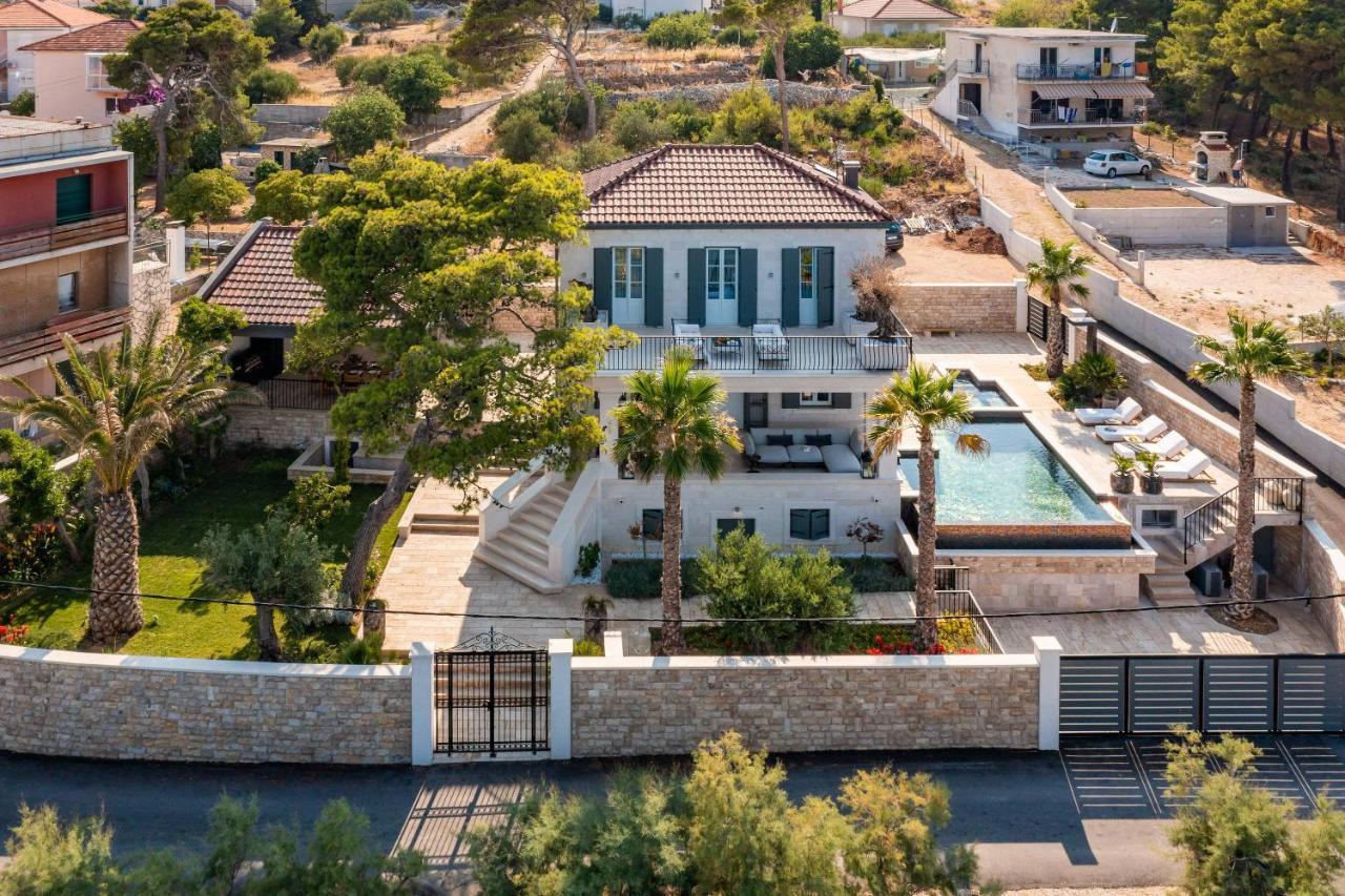 סלאטינה Villa L'Orizzonte מראה חיצוני תמונה
